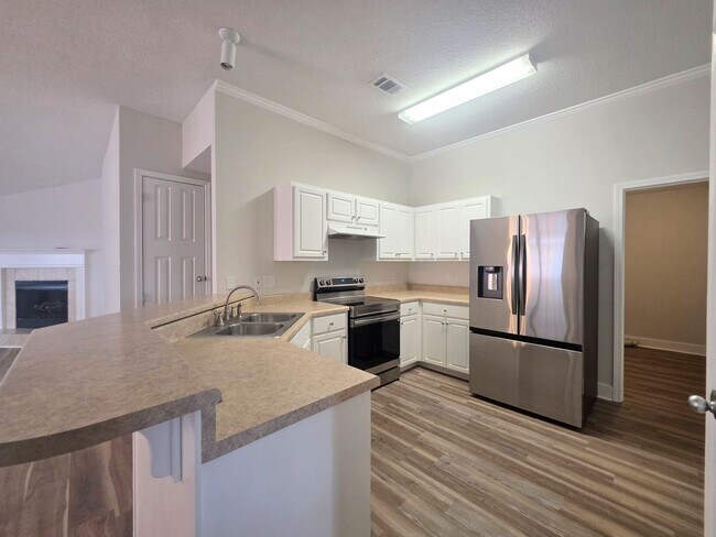 Building Photo - 5008 Orlando Ct