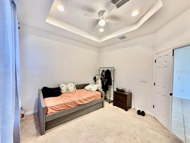 Building Photo - 7832 Red Hickory Pl