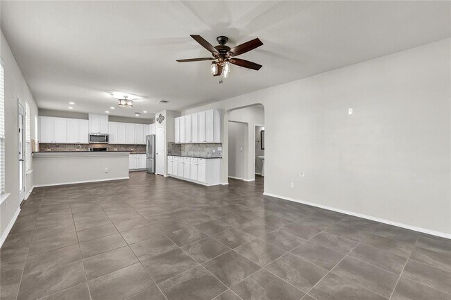 Building Photo - 709 Vaughn St