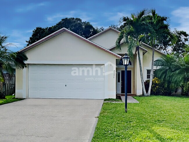 Primary Photo - 2991 Saint James Lane