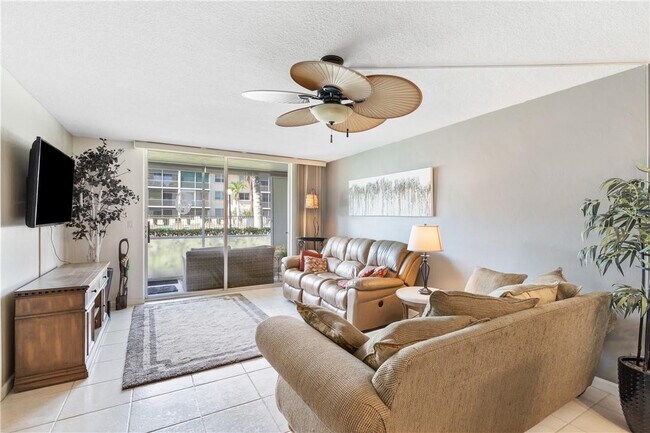 Building Photo - 4500 N Federal Hwy