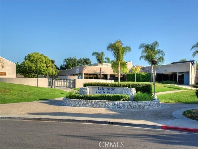 Building Photo - 196 Cherrybrook Ln