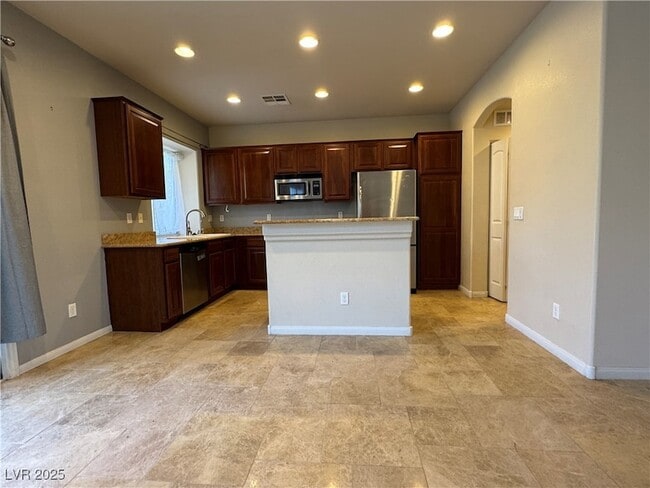 Building Photo - 8278 Apple Barn Ave