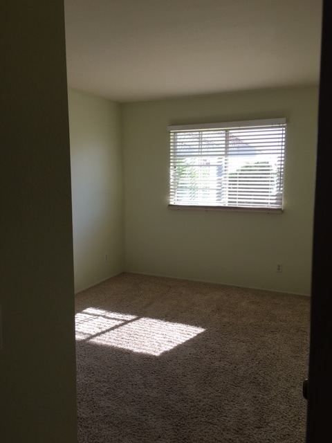 Building Photo - Coming Soon.....Oceanside Cul-de-Sac Charmer