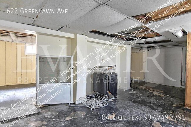 Building Photo - 622 Greenlawn Ave