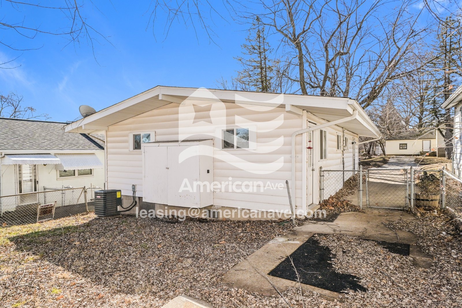 Building Photo - 10819 Kingbee Pl