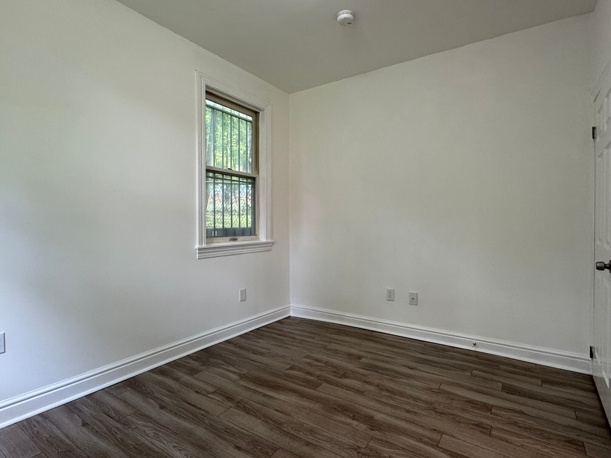 Building Photo - 5474 Black St