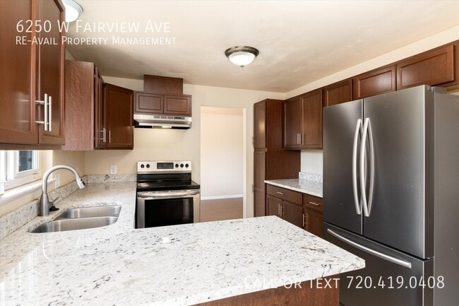 Building Photo - 6250 W Fairview Ave