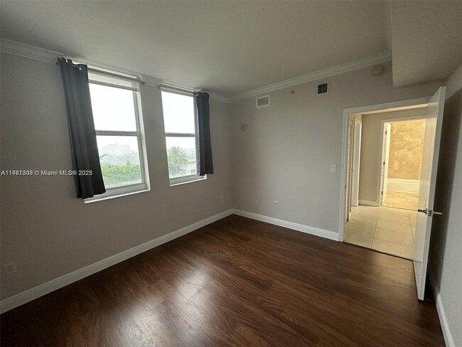 Building Photo - 4100 Salzedo St