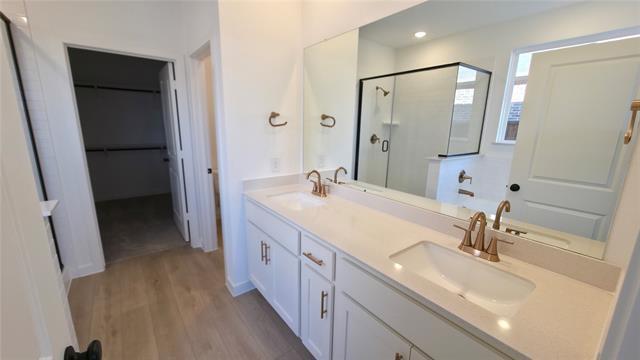 Building Photo - 1218 Watercrest St