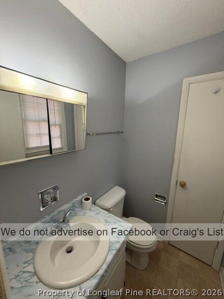 Building Photo - 1492 Chromium Ct