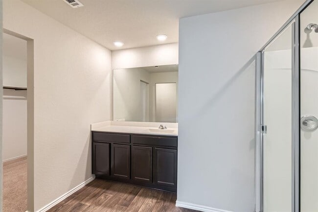 Building Photo - 6417 Wideleaf Dr