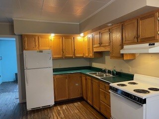 Primary Photo - 911 Moorheadville Rd