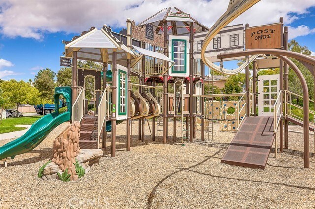 Building Photo - 33002 Romero Dr