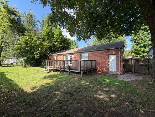 Building Photo - 4819 S Owasso Ave