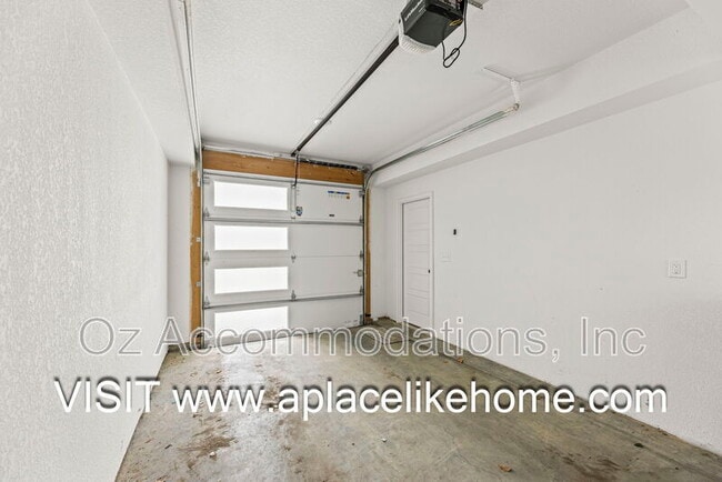 Building Photo - 217 McGee St