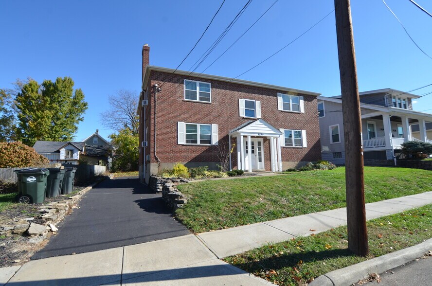 Primary Photo - 6834 Park Ave