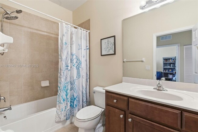 Building Photo - 165 Emerald Creek Terrace