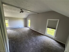 Building Photo - 145 State Rd