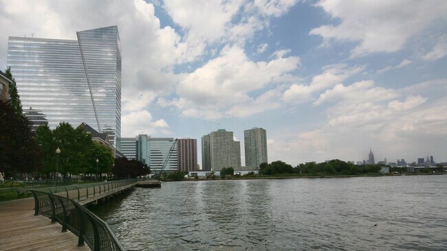 Building Photo - 444 Washington Blvd