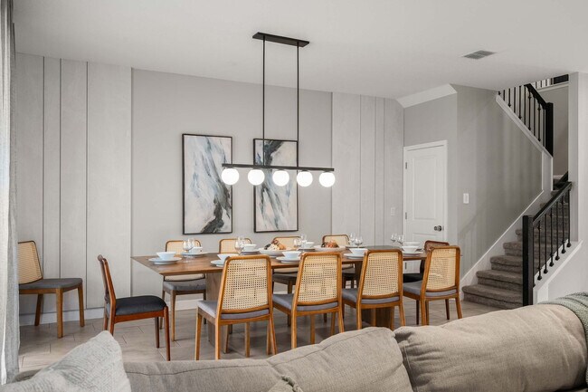 Building Photo - 9052 Sommerset Hills Dr