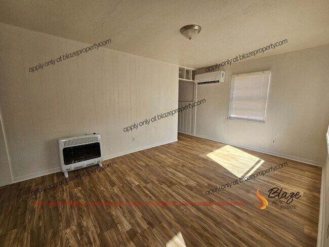 Primary Photo - 2-Bedroom House with Large Backyard