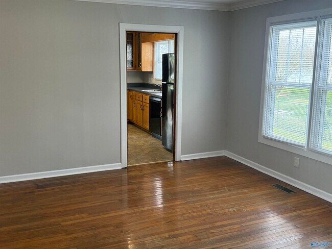 Building Photo - 2302 Andrew Jackson Way NE