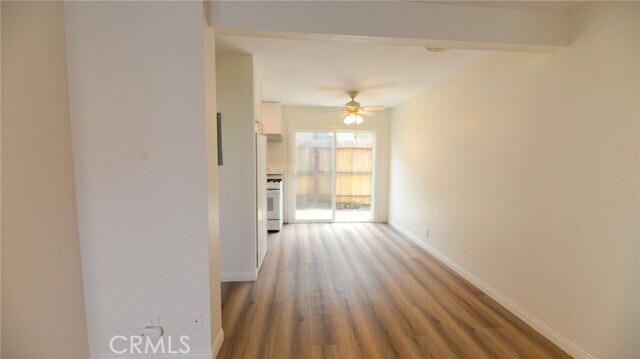 Building Photo - 218 Avenida Rosa