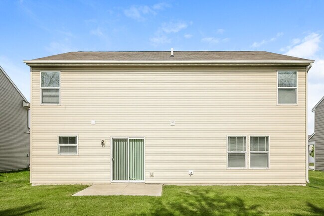 Building Photo - 3315 Grove Berry Ln