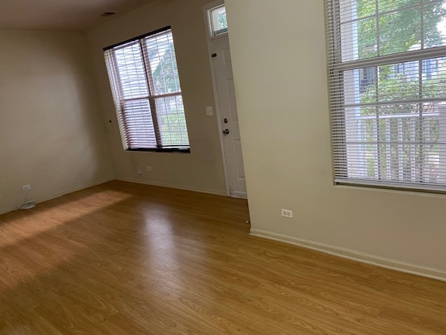 Living room with dining area - 143 Springbrook Trl S