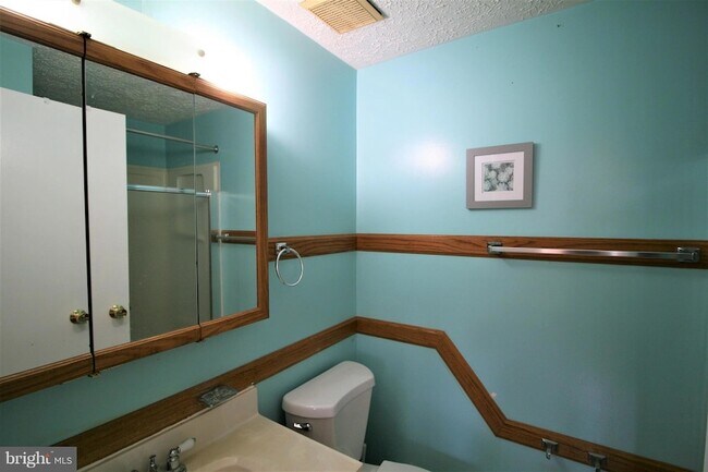 Building Photo - 19517 Gunners Branch Rd