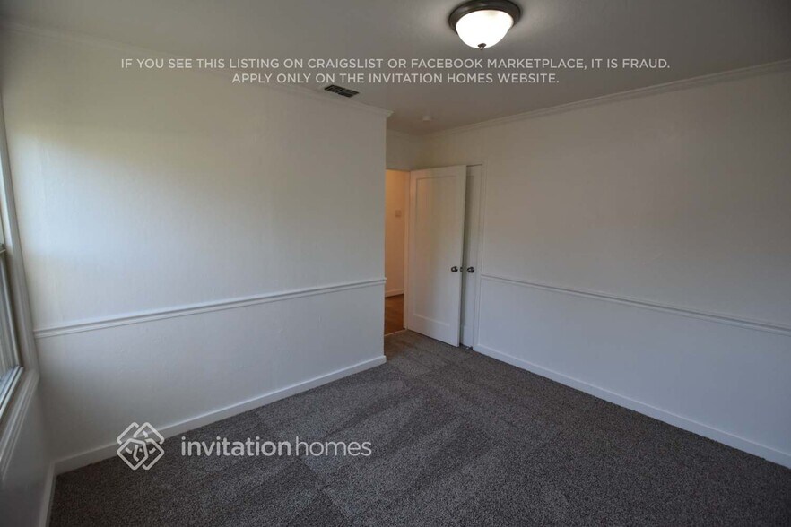 Building Photo - 2861 Herbert Way