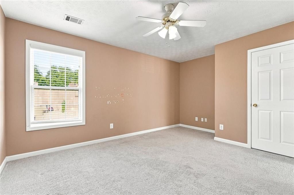 Building Photo - 3063 Kentmere Dr