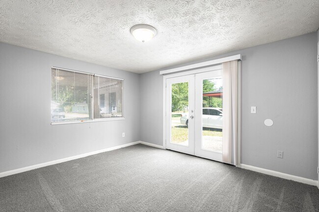 Building Photo - Timuquana 3BR/2BA Solid Brick Home w/ Flex Space & Private Yard