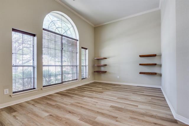 Building Photo - 2212 Grinelle Dr