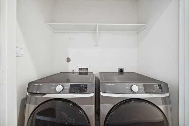 Building Photo - 1259 Bonner St