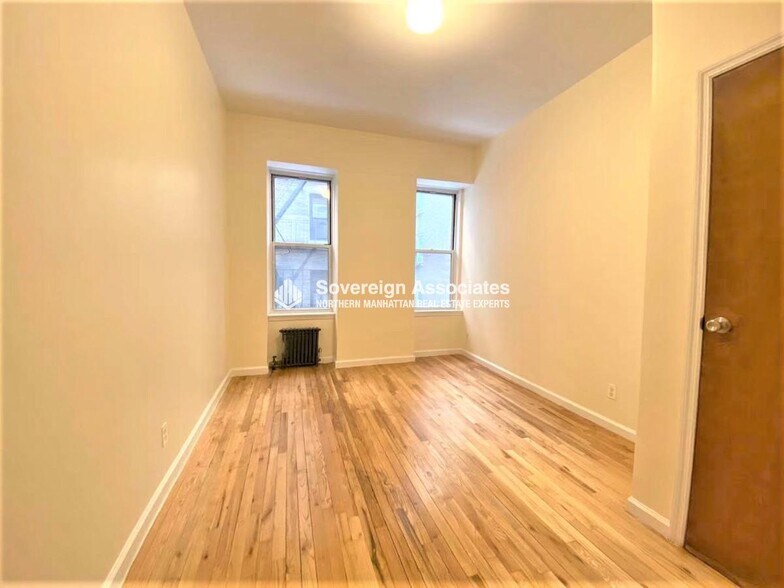 Primary Photo - 515 W 111th St