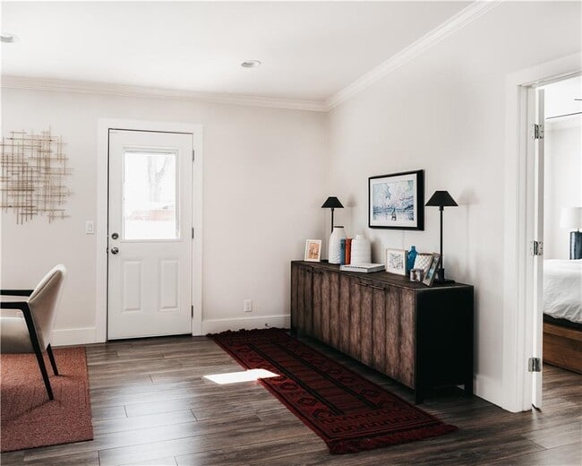 Building Photo - 2505 Rogge Ln