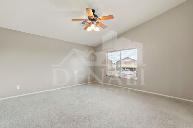 Building Photo - 11319 W Madisen Ellise Dr