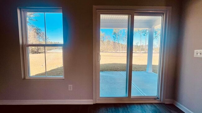 Building Photo - 116 Amethyst Dr