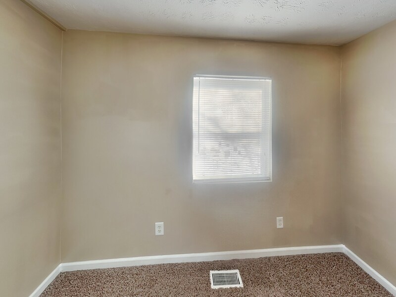 Building Photo - 7109 E 14th St