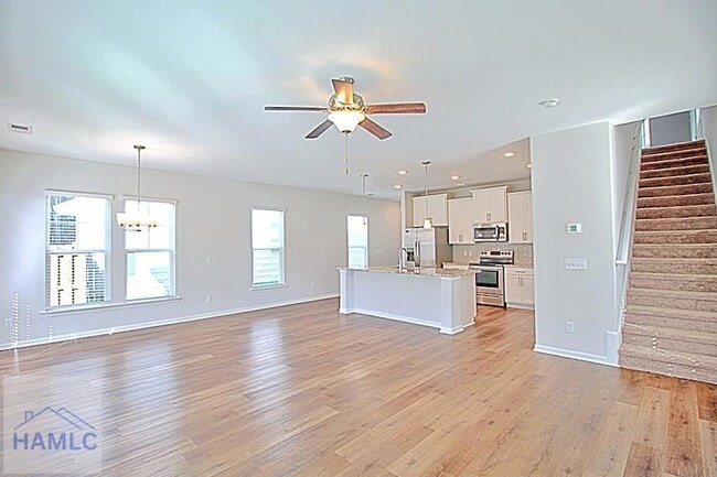 Building Photo - 232 Flagler Dr