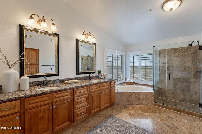 Building Photo - 12863 E Becker Ln