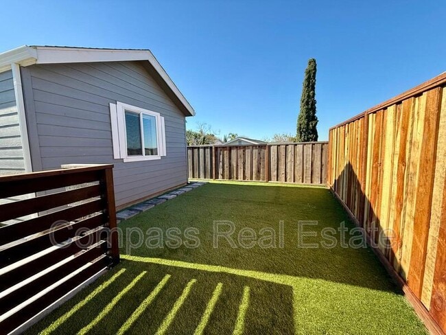 Building Photo - 4769 Renzo Ct