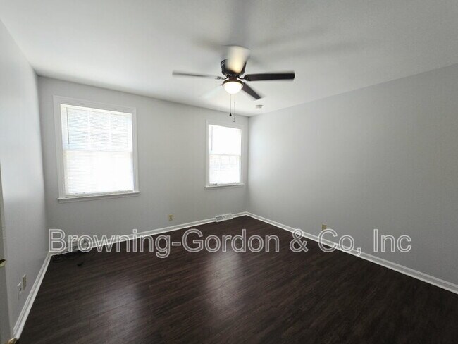 Building Photo - 1147 Duncanwood Dr