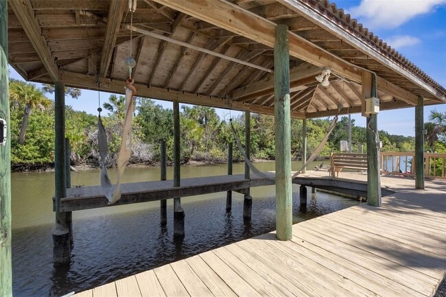 Building Photo - 67 Island Estates Pkwy