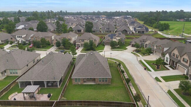 Building Photo - 27130 Spanish Wind Ct