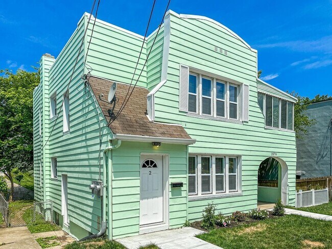 Building Photo - 2576 Duck Creek Rd