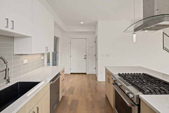 Building Photo - Stunning West Queen Anne Retreat with Iconic Puget Sound Views