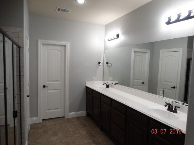 Building Photo - 924 Eagle Creek Trail